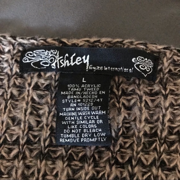 Cardigan - Picture 2 of 5